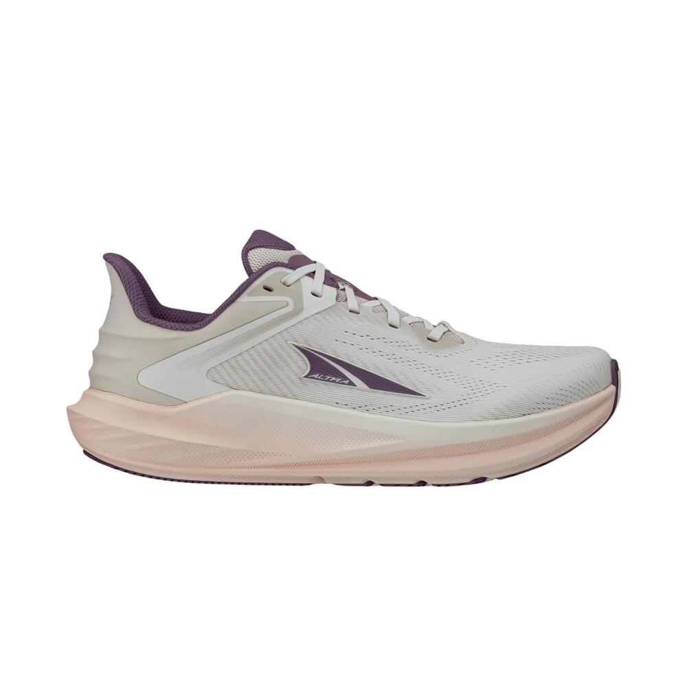 NEW ALTRA women's torin 8 running shoes in tan